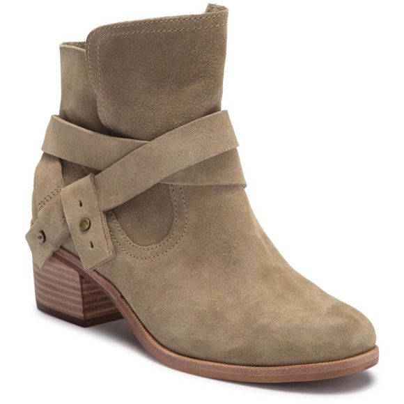 new UGG® Australia ✪ Suede Wrap Strap Ankle Boot Bootie ✪ Light Brown ✪ 9M - Picture 2 of 12
